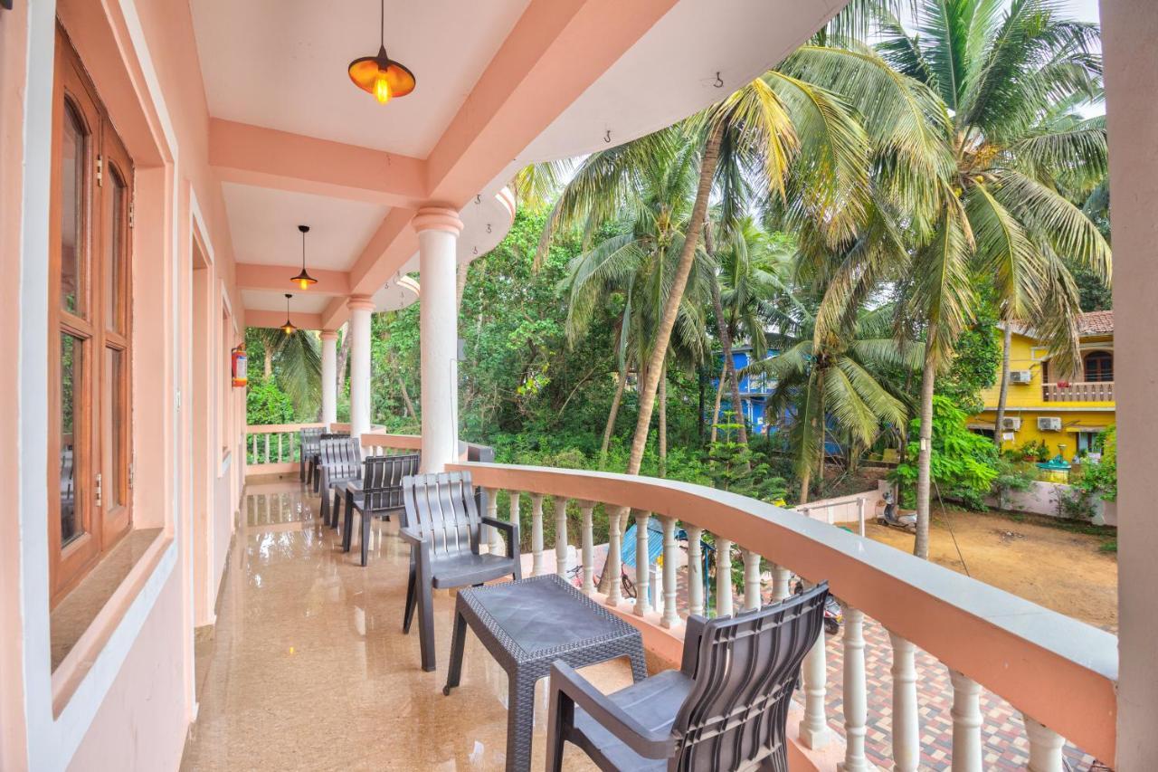 Calangute Bay Hotel Ngoại thất bức ảnh